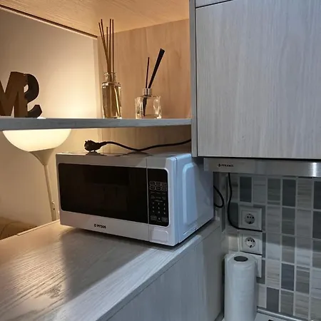 Appartamento Small Budget Diamond In Agias Sofias. Salonicco
