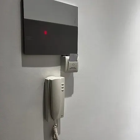 Apartman Small Budget Diamond In Agias Sofias. *