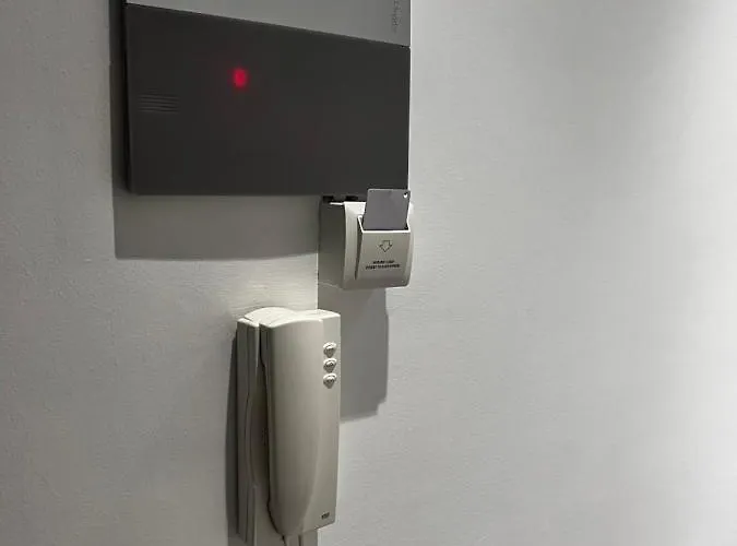 Apartment Small Budget Diamond In Agias Sofias. *