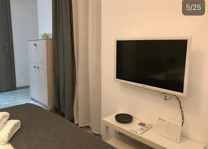 Apartamento Small Budget Diamond In Agias Sofias.